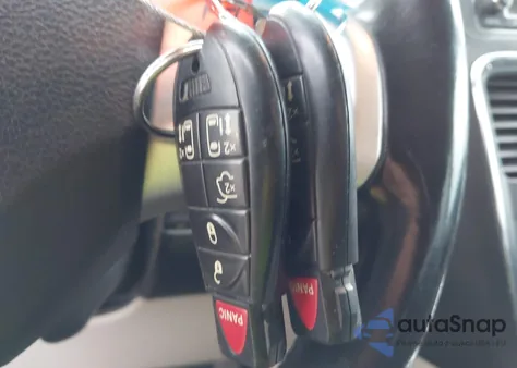 2012 Dodge Grand Caravan Sxt z USA, uszkodzony, nr VIN 2C4RDGCG7CR137427